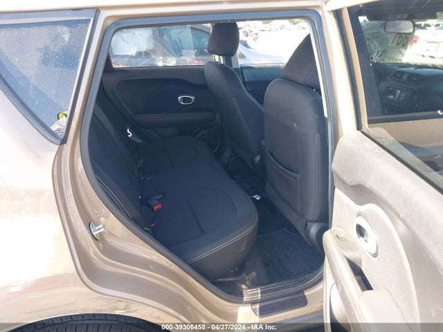 KIA SOUL + 2015 KNDJP3A56F7155082 Image 8