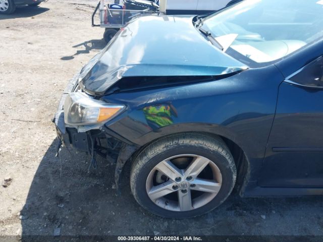 4T1BF1FK9EU448528 Toyota CAMRY SE