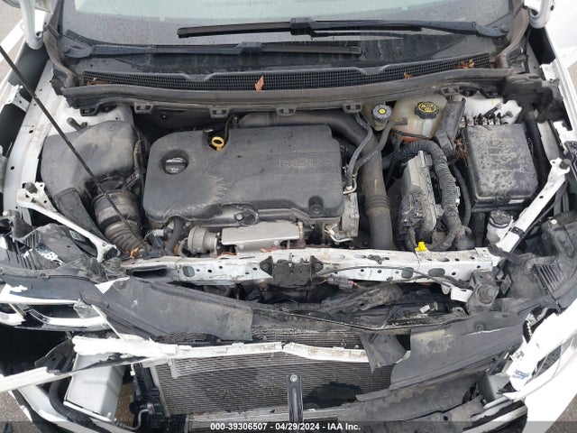 Chevrolet Cruze Ls Auto 2018 1G1BC5SM1J7188185 Image 10
