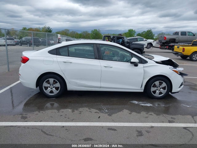 Chevrolet Cruze Ls Auto 2018 1G1BC5SM1J7188185 Image 14