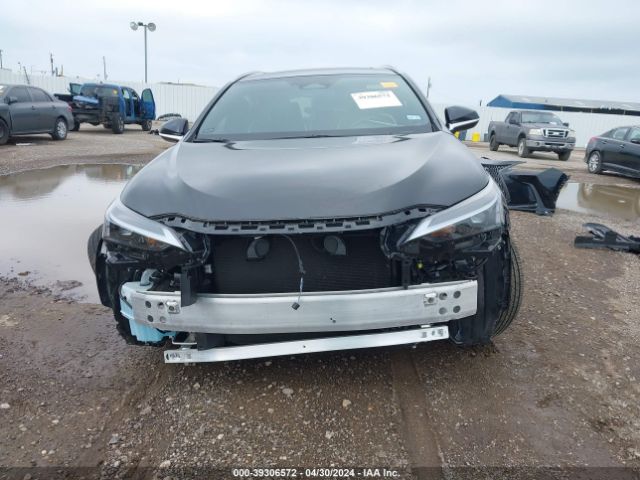 2T2GDCAZXRC007019 Lexus Nx 250 Premium