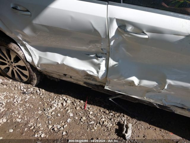 4JGDF6EE7HA922211 Mercedes-Benz Gls 450 4matic
