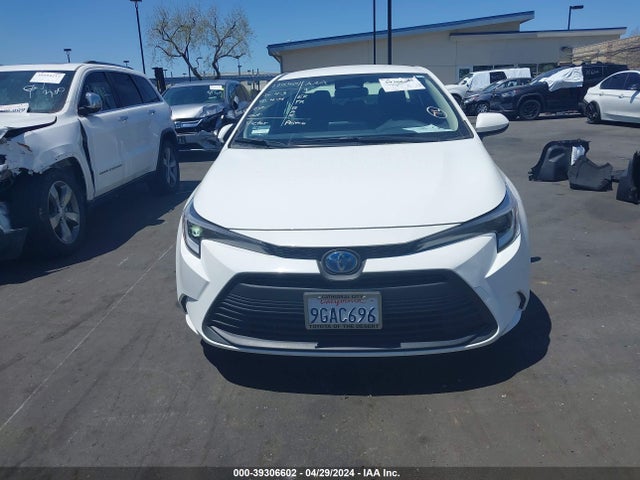 Toyota Corolla Hybrid Le 2023 JTDBCMFE5P3018500 Image 13