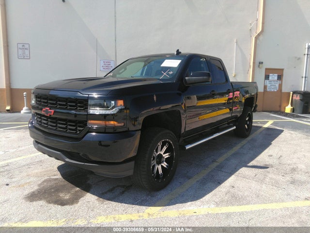 Chevrolet Silverado 1500 Ls/wt 2017 1GCVKNEC9HZ401120 Image 2
