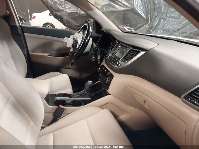 Hyundai TUCSON SE 2017 KM8J3CA48HU565109 Image 5