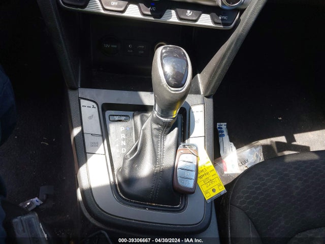 Hyundai Elantra Value Edition 2019 5NPD84LF8KH447182 Image 11
