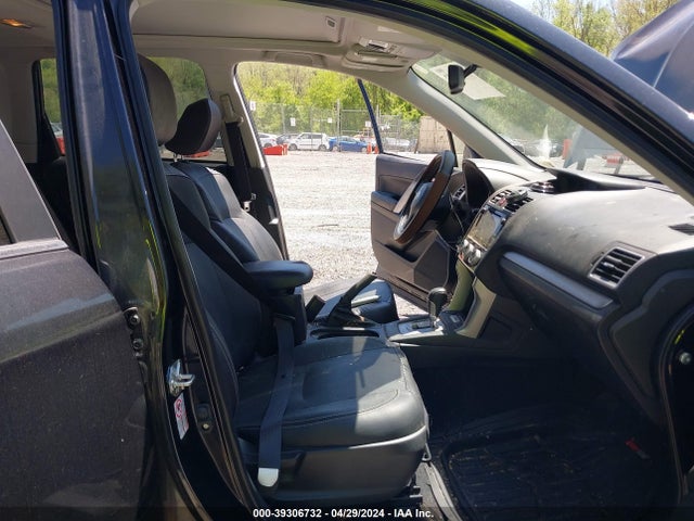 Subaru Forester 2.5i Limited 2016 JF2SJAHC5GH418772 Image 5