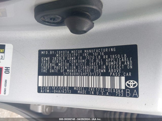 Toyota COROLLA SE 2017 5YFBURHE6HP591373 Image 9