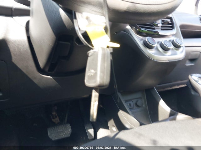 Chevrolet Spark Ls Cvt 2017 KL8CB6SA3HC710822 Image 11