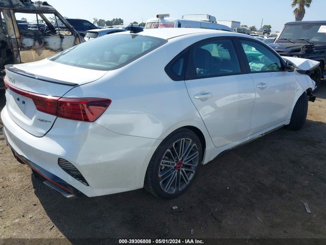 KIA FORTE GT 2024 3KPF44AC1RE699559 Image 4
