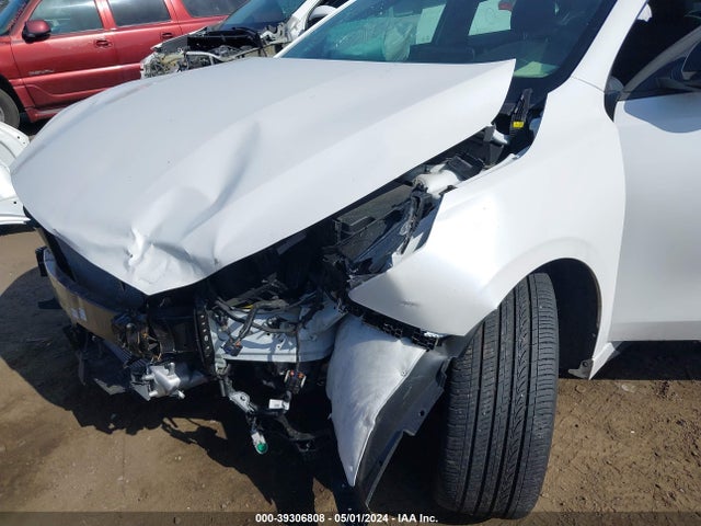 KIA FORTE GT 2024 3KPF44AC1RE699559 Image 6