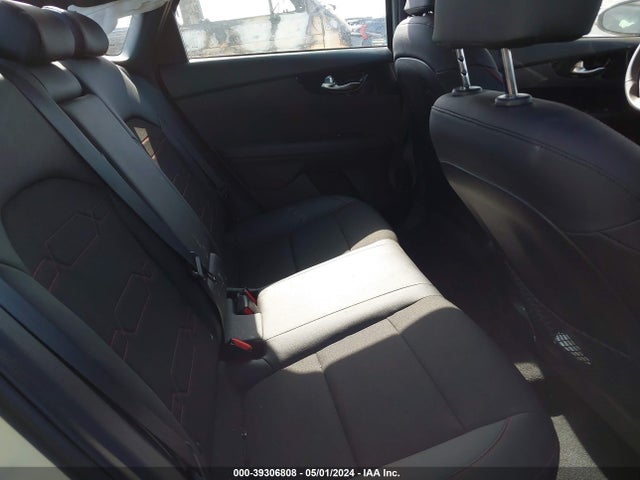 KIA FORTE GT 2024 3KPF44AC1RE699559 Image 8