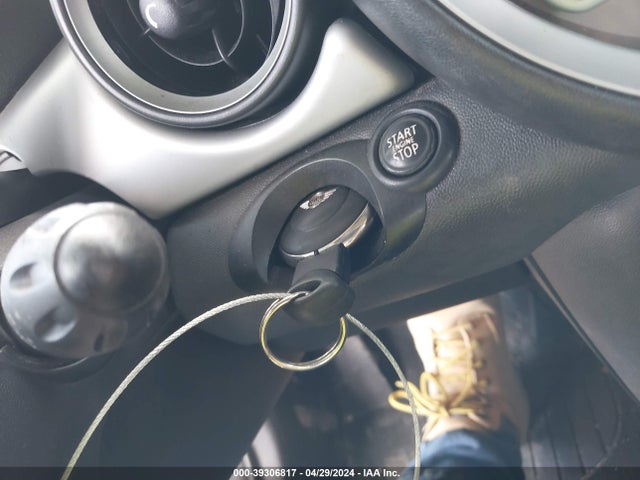 2007 MINI COOPER WMWMF33517TT51322 Photo 10