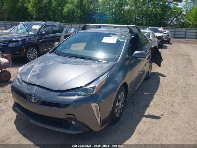 Toyota Prius Le Awd-e 2022 JTDL9MFU8N3033581 Image 2