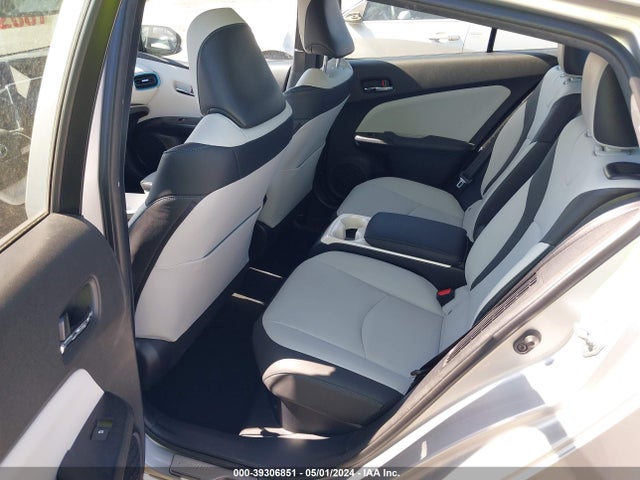 Toyota Prius Prime Advanced 2017 JTDKARFP2H3001224 Image 8