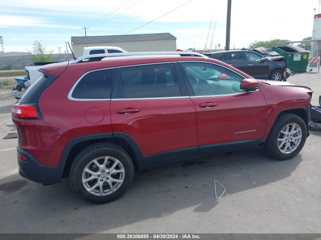 1C4PJMCS8HW615629 Jeep Cherokee Latitude 4x4