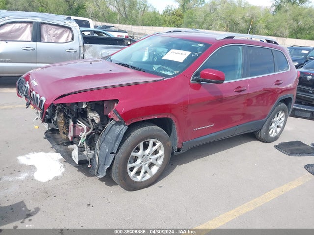 1C4PJMCS8HW615629 Jeep Cherokee Latitude 4x4