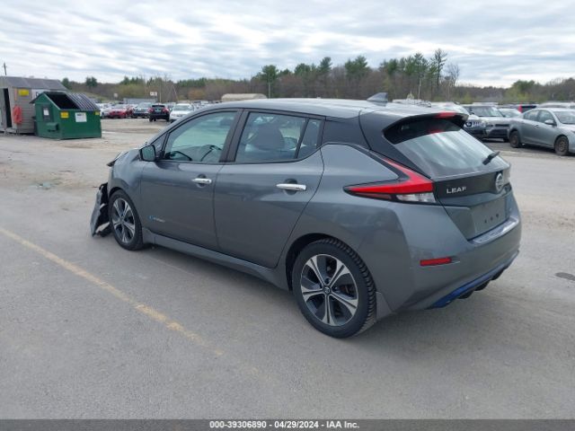 1N4AZ1CP2JC304980 Nissan LEAF SV