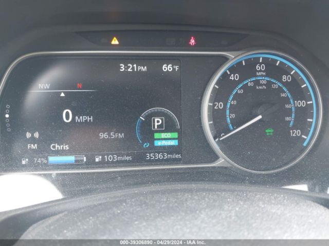 1N4AZ1CP2JC304980 Nissan LEAF SV