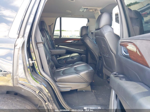 1GYS3BKJ7JR346295 Cadillac Escalade Luxury