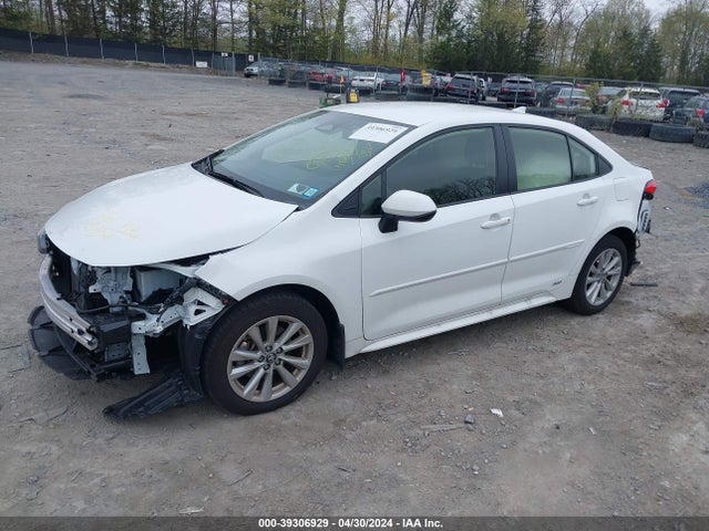Toyota Corolla Hybrid Le 2023 JTDBDMHE0P3003087 Image 2