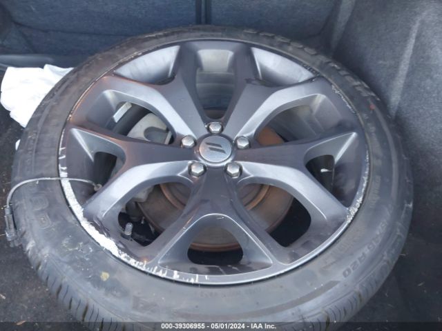 2C3CDZBT8JH219903 Dodge Challenger R/t Plus