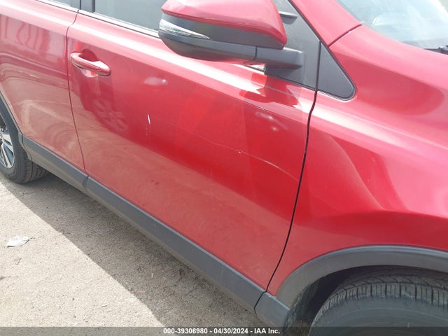 39306980 :رقم المزاد ، JTMWFREVXHJ124073 vin ، 2017 Toyota Rav4 Xle مزاد بيع