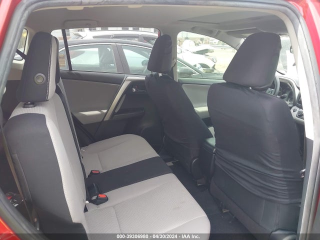 39306980 :رقم المزاد ، JTMWFREVXHJ124073 vin ، 2017 Toyota Rav4 Xle مزاد بيع