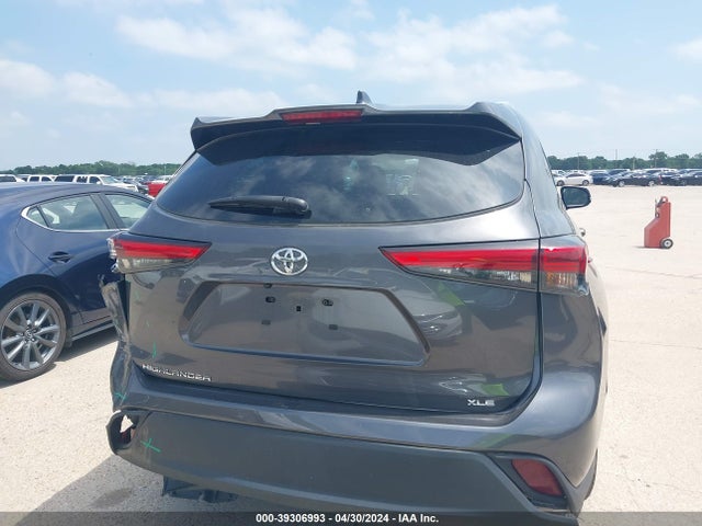 Toyota Highlander Xle 2022 5TDGZRAHXNS553031 Image 16