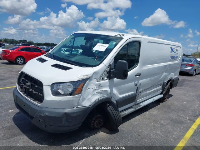 Ford Transit-250 2018 1FTYR1ZM0JKB32394 Image 2