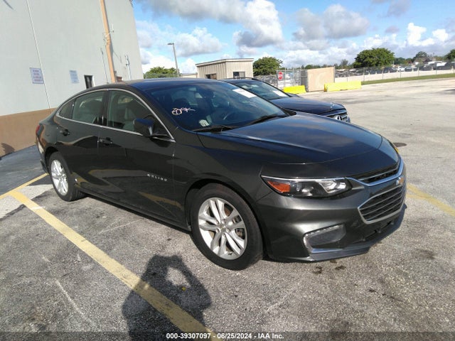 2018 1G1ZD5ST8JF209526 main image