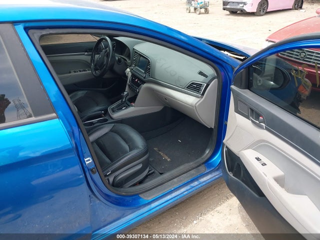 Hyundai ELANTRA SE 2017 5NPD84LFXHH020286 Image 5