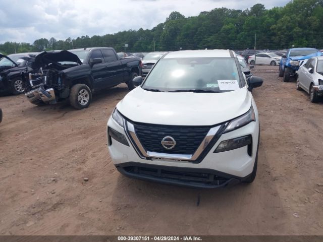 5N1AT3AA5MC766696 Nissan Rogue S Fwd