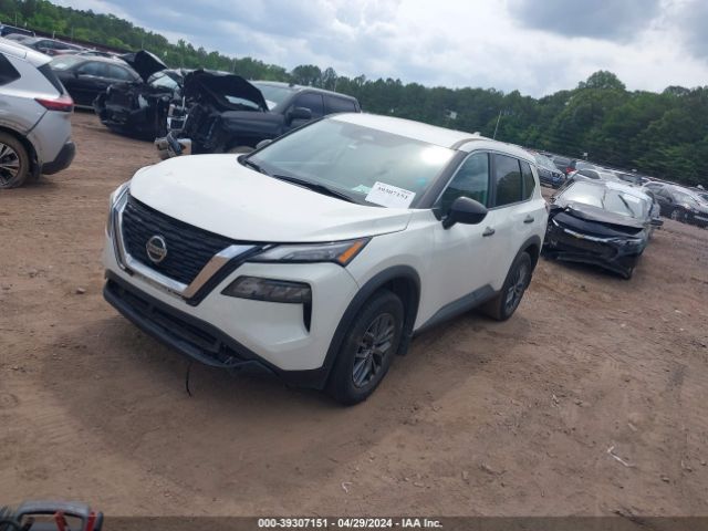5N1AT3AA5MC766696 Nissan Rogue S Fwd