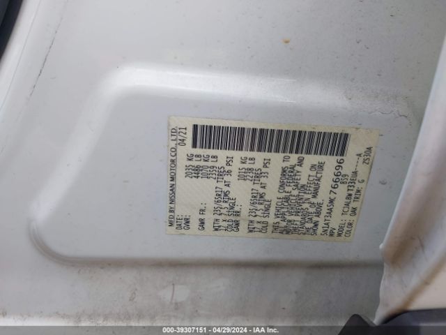 5N1AT3AA5MC766696 Nissan Rogue S Fwd
