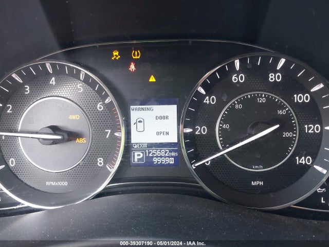 Nissan ARMADA SV 2017 JN8AY2NC8H9505470 Image 15