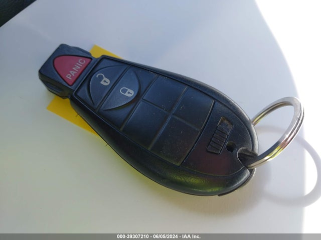1C4PJLCB7KD178168 Jeep Cherokee Latitude Fwd