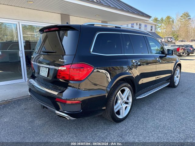 4JGDF7DE2FA447829 Mercedes-Benz Gl 550 4matic