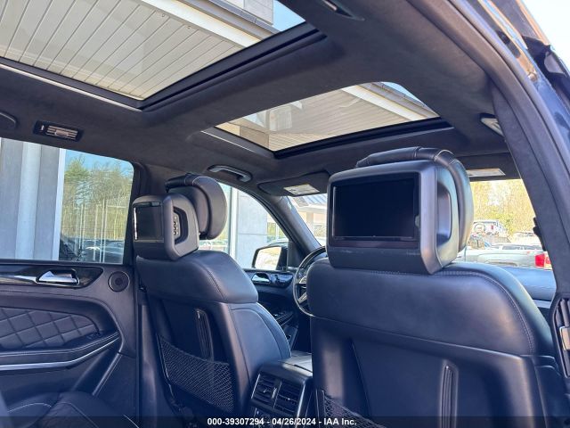 4JGDF7DE2FA447829 Mercedes-Benz Gl 550 4matic