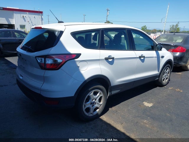 Ford ESCAPE S 2018 1FMCU0F71JUA85281 Image 4
