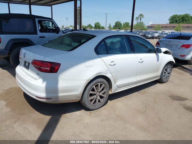 3VWDB7AJ2HM237462 Volkswagen Jetta 1.4t Se