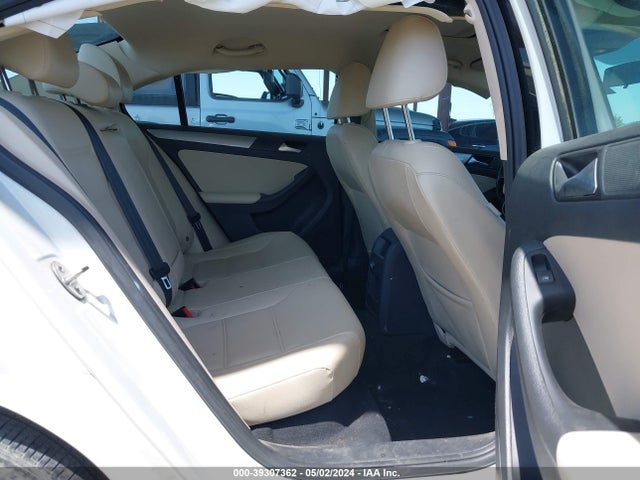 3VWDB7AJ2HM237462 Volkswagen Jetta 1.4t Se