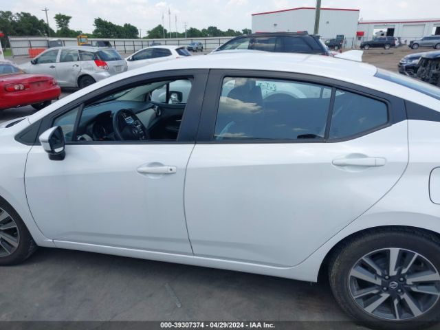 3N1CN8EV9ML859620 Nissan Versa Sv Xtronic Cvt