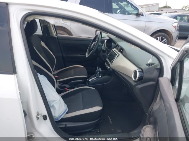 3N1CN8EV9ML859620 Nissan Versa Sv Xtronic Cvt