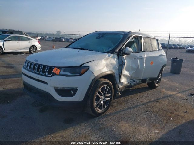 3C4NJCBB9JT241062 Jeep Compass Latitude Fwd
