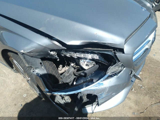 Mercedes-Benz C 300 2015 55SWF4KB0FU004024 Image 6