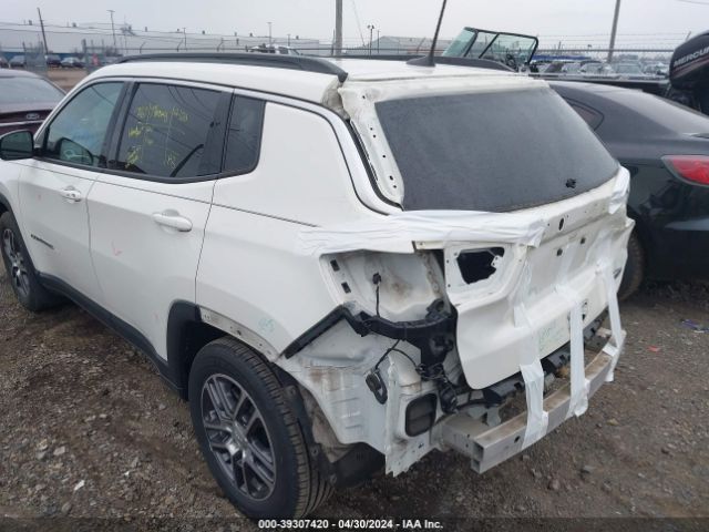 3C4NJCBB8LT142946 Jeep Compass Sun And Wheel Fwd