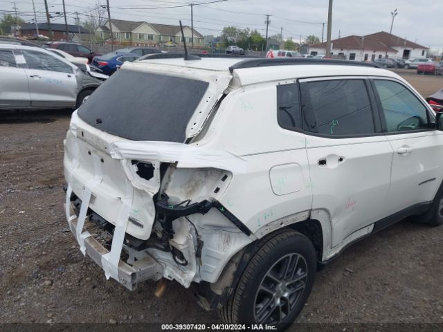 3C4NJCBB8LT142946 Jeep Compass Sun And Wheel Fwd