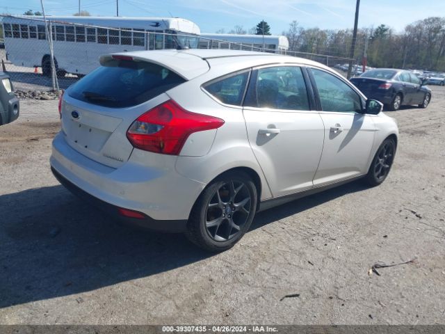 1FADP3N20EL178396 Ford Focus Titanium