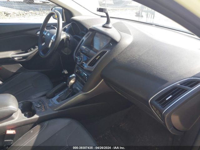 1FADP3N20EL178396 Ford Focus Titanium